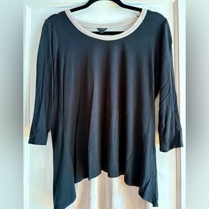 Ann Taylor Black and Cream Top with 3/4 Sleeves